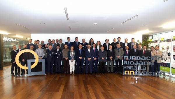 Patronato Fundación Riojana para la Innovación presidida por Ceniceros Patronato Fundación Riojana para la Innovación presidida por Ceniceros