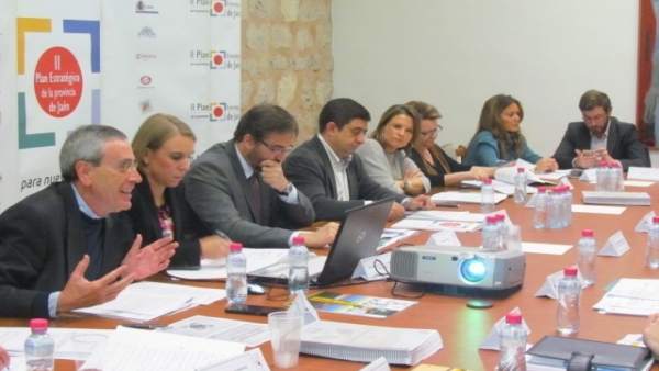 Reunión del Patronato de la Fundación Estrategias Reunión del Patronato de la Fundación Estrategias