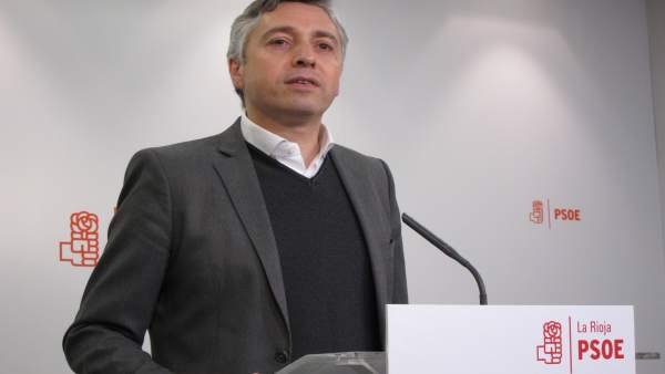 El secretario de Organización del PSOE, Francisco Ocón, en rueda de prensa El secretario de Organización del PSOE, Francisco Ocón, en rueda de prensa