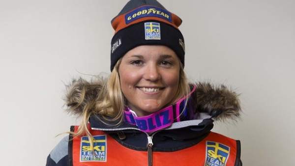 Anna Holmlund Anna Holmlund