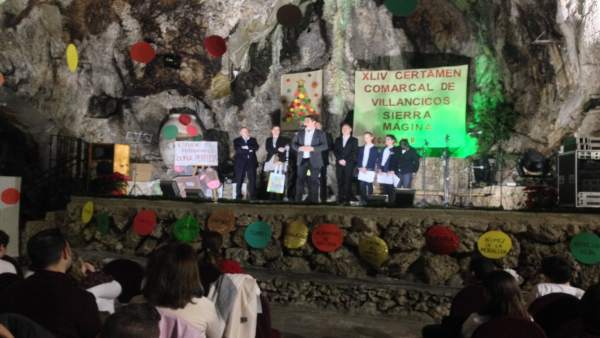 XLIV Certamen de Villancicos de Sierra Mágina. XLIV Certamen de Villancicos de Sierra Mágina.