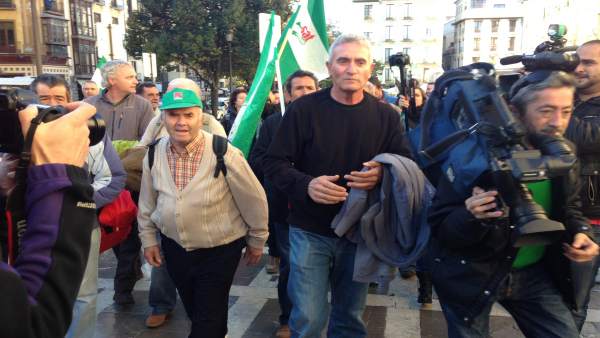 Cañamero y miembros del SAT antes del juicio por Las Turquillas Cañamero y miembros del SAT antes del juicio por Las Turquillas