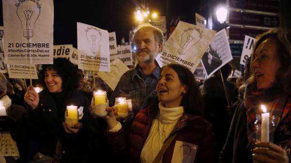 Contra la pobreza energética Contra la pobreza energética