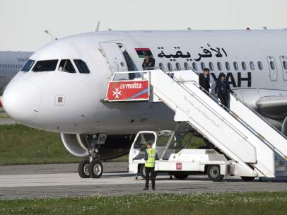 Avión de Malta secuestrado