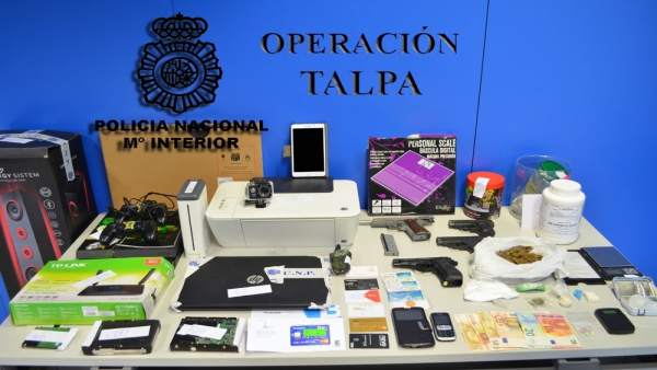 Materal incautado al grupo criminal Materal incautado al grupo criminal