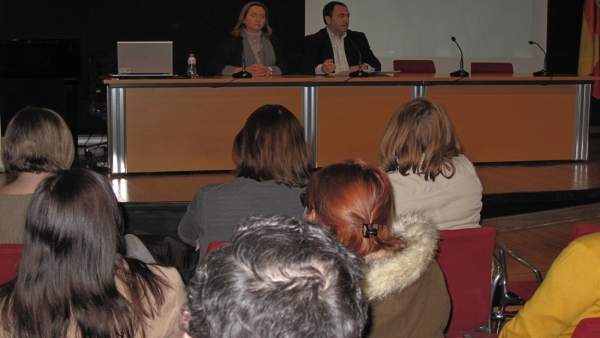 Antonio de la Torre en la jornada sobre la convocatoria de ayudas a autónomos. Antonio de la Torre en la jornada sobre la convocatoria de ayudas a autónomos.