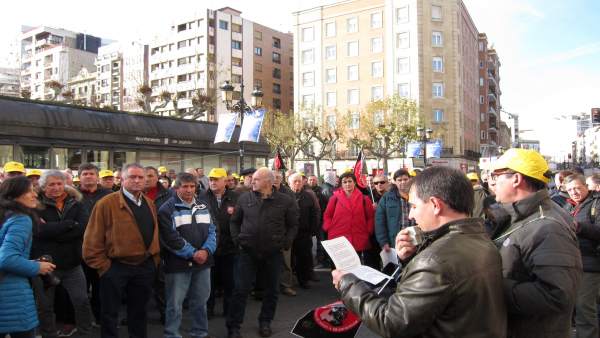 Concentración agricultores por reparto de viñedo Concentración agricultores por reparto de viñedo