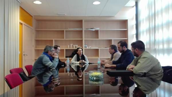 Un momento de la reunión Un momento de la reunión