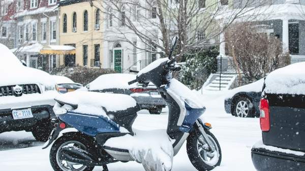 Moto en la nieve Moto en la nieve