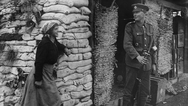 'Sentry and Italian Peasant Woman', November 1918 'Sentry and Italian Peasant Woman', November 1918
