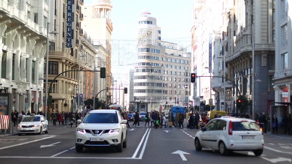 La Gran Vía, de nuevo abierta al tráfico La Gran Vía, de nuevo abierta al tráfico