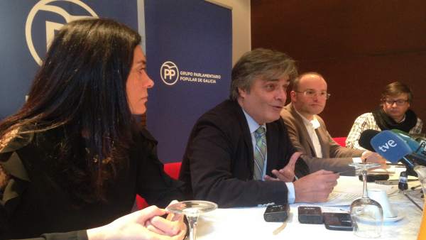 Desayuno informativo de Pedro Puy, Paula prado y Miguel Tellado (PPdeG) Desayuno informativo de Pedro Puy, Paula prado y Miguel Tellado (PPdeG)