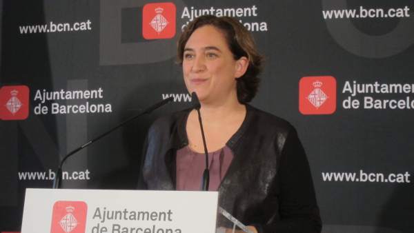 La alcaldesa de Barcelona, Ada Colau. La alcaldesa de Barcelona, Ada Colau.