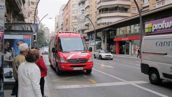 Autobús de la línea roja de Murcia. Bus Autobús de la línea roja de Murcia. Bus