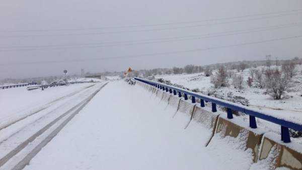 Nieve, carretera nevada, frío, temporal, tráfico Nieve, carretera nevada, frío, temporal, tráfico