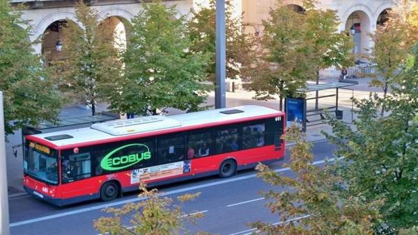 Autobús Autobús