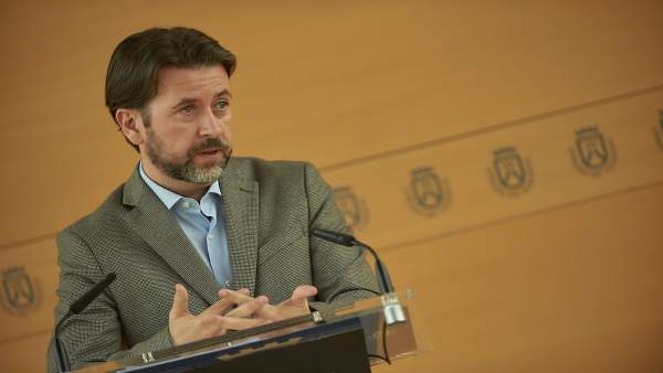 Carlos Alonso Carlos Alonso