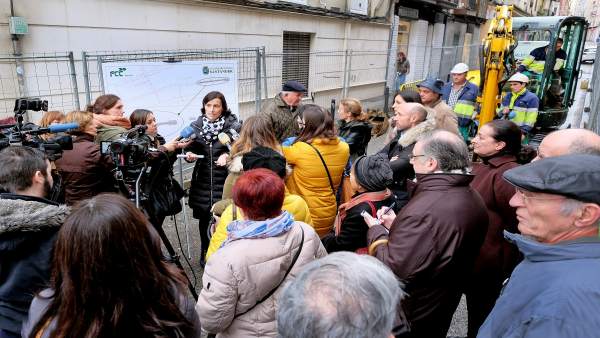 Inicio de las obras de renovación de abastecimiento y saneamiento en San Luis Inicio de las obras de renovación de abastecimiento y saneamiento en San Luis