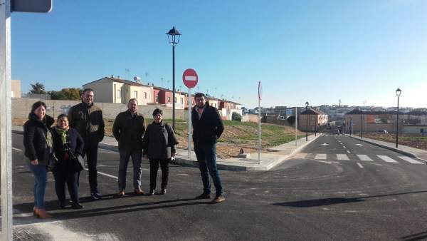 Visita de la Diputación a las obras de Albaida del Aljarafe (Sevilla) Visita de la Diputación a las obras de Albaida del Aljarafe (Sevilla)