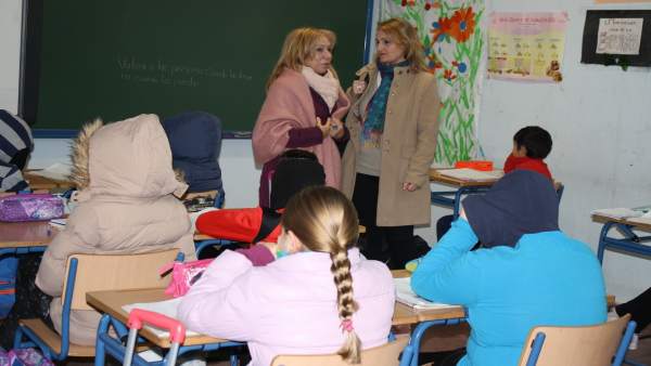 Clases a baja temperatura en el CEIP Ignacio Sánchez Mejías. Clases a baja temperatura en el CEIP Ignacio Sánchez Mejías.