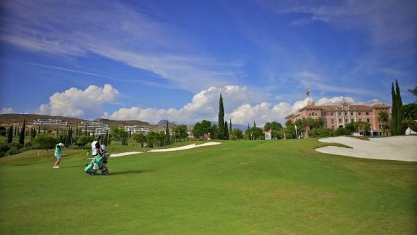 Villa Padierna golf deporte club resort Arranz Flamingos hotel turismo turista Villa Padierna golf deporte club resort Arranz Flamingos hotel turismo turista