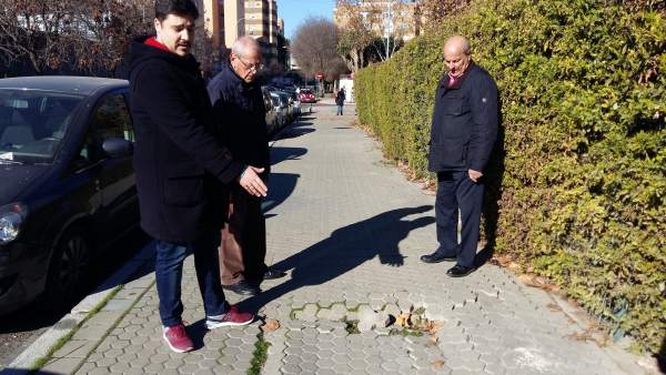 El edil José Luis García visita San Pablo-Santa Justa El edil José Luis García visita San Pablo-Santa Justa