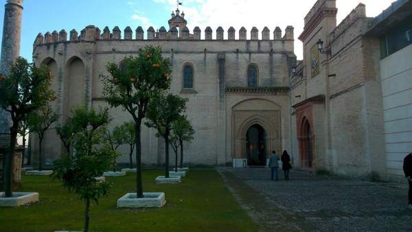 Monasterio de San Isidoro del Campo. Monasterio de San Isidoro del Campo.