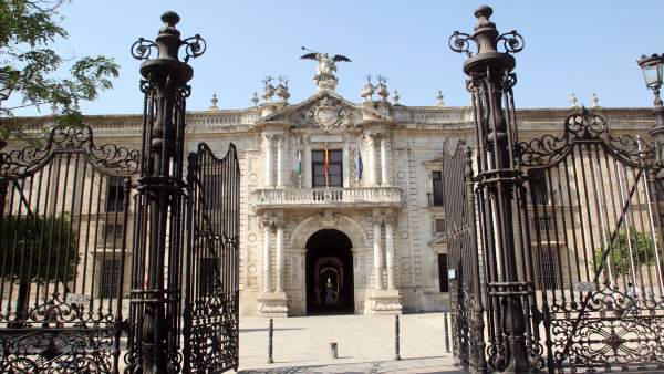 Universidad de Sevilla Universidad de Sevilla