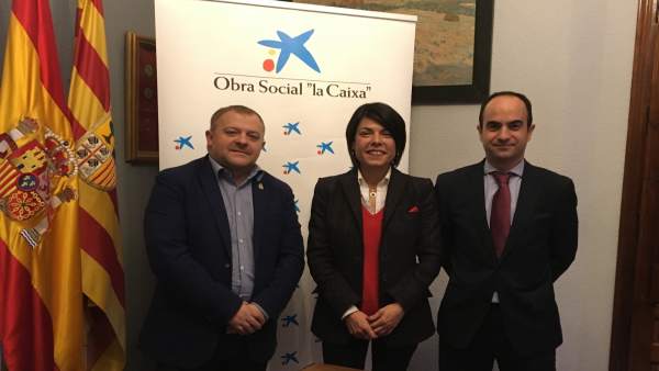 La Caixa aporta 3.267 euros al Ayuntamiento de Borja para becas de comedor La Caixa aporta 3.267 euros al Ayuntamiento de Borja para becas de comedor