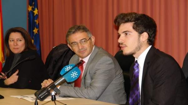 El nuevo delegado del Caruh de la UHU, Cristóbal Romero. El nuevo delegado del Caruh de la UHU, Cristóbal Romero.