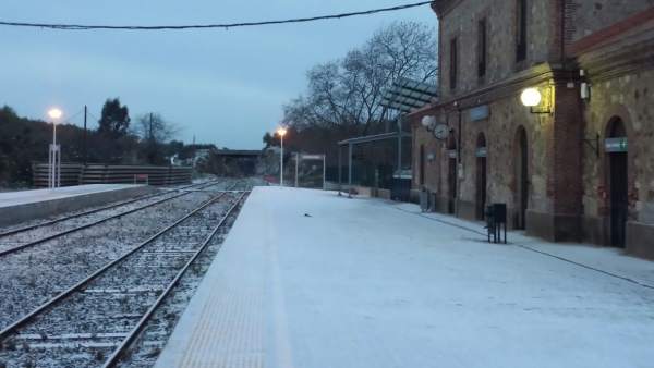 Nieve en la estación de tren de Guadalcanal. Nieve en la estación de tren de Guadalcanal.