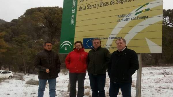 Visita a la zona afectada por el incendio en Cañada Catena Visita a la zona afectada por el incendio en Cañada Catena