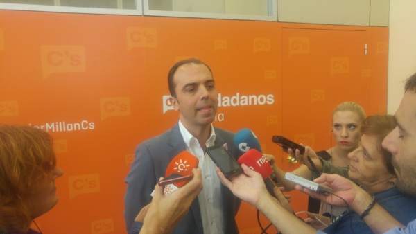 El edil de C's de Sevilla Javier Millán El edil de C's de Sevilla Javier Millán