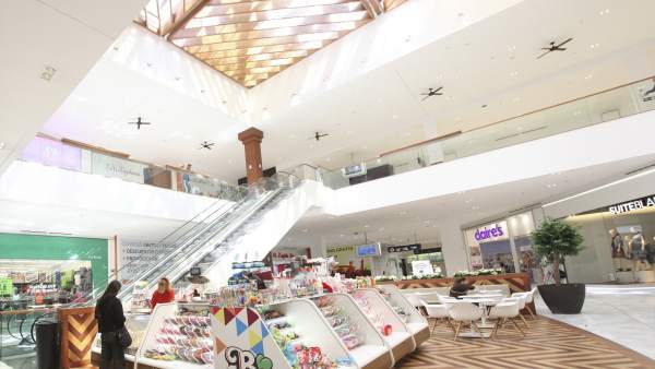 Instalaciones del Centro Comercial Los Arcos de Sevilla. Instalaciones del Centro Comercial Los Arcos de Sevilla.