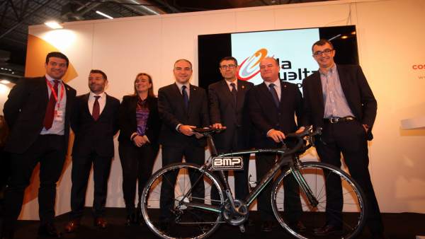 Bendodo alcaldes antequera y coin vuelta ciclista fitur Bendodo alcaldes antequera y coin vuelta ciclista fitur