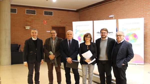 El Pla de Democratització Cultural inclou 'butaques solidàries' per a persones en risc d'exclusió social El Pla de Democratització Cultural inclou 'butaques solidàries' per a persones en risc d'exclusió social