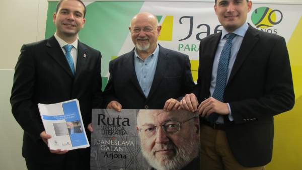 Presentación en Fitur 2017 de la ruta ligada al escritor Juan Eslava Galán. Presentación en Fitur 2017 de la ruta ligada al escritor Juan Eslava Galán.