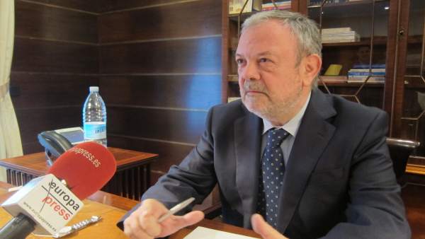 Pedro Azpiazu, consejero de Economía y Hacienda Pedro Azpiazu, consejero de Economía y Hacienda