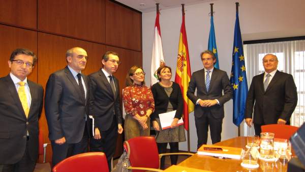 Iñigo de la Serna en su visita a Gijón. Iñigo de la Serna en su visita a Gijón.