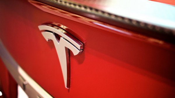 Tesla Tesla