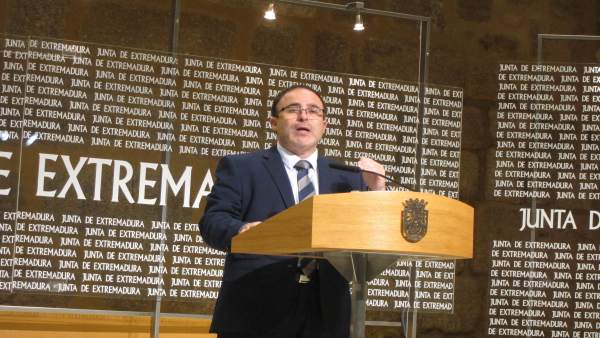 Franciso Martín, en rueda de prensa Franciso Martín, en rueda de prensa