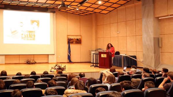 Encuentros Mujer y Ciencia Encuentros Mujer y Ciencia