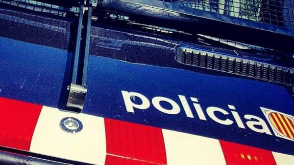 Coche de los Mossos d'Esquadra. Coche de los Mossos d'Esquadra.
