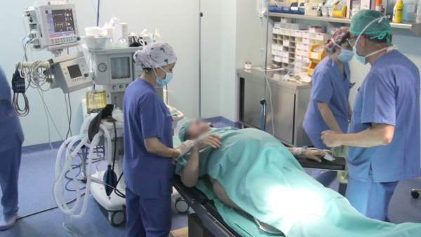 Madre a los 64 años Madre a los 64 años