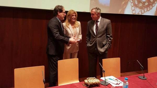 La baronesa Thyssen presenta la exposición 'Obras maestras de Budapest' La baronesa Thyssen presenta la exposición 'Obras maestras de Budapest'