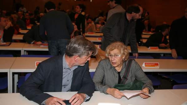 Pedro Santisteve y Manuela Carmena, en las jornadas municipalistas de Valencia Pedro Santisteve y Manuela Carmena, en las jornadas municipalistas de Valencia