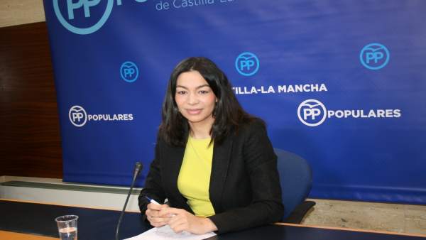 Gpp Clm (Cortes De Voz Y Fotografía) Claudia Alonso En Rueda De Prensa, 170217 Gpp Clm (Cortes De Voz Y Fotografía) Claudia Alonso En Rueda De Prensa, 170217