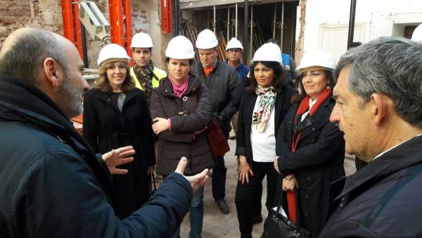 Madueño (dcha.), junto a Vioque y Romero, en las obras Madueño (dcha.), junto a Vioque y Romero, en las obras