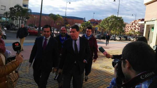 Ignacio González, a su llegada a los juzgados sobre el ático de Estepona (Málaga Ignacio González, a su llegada a los juzgados sobre el ático de Estepona (Málaga