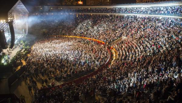 El 'pressing catch' s'unix a les gires de Joaquín Sabina, David Bisbal i Ricky Martin en la Plaça de Bous de València El 'pressing catch' s'unix a les gires de Joaquín Sabina, David Bisbal i Ricky Martin en la Plaça de Bous de València